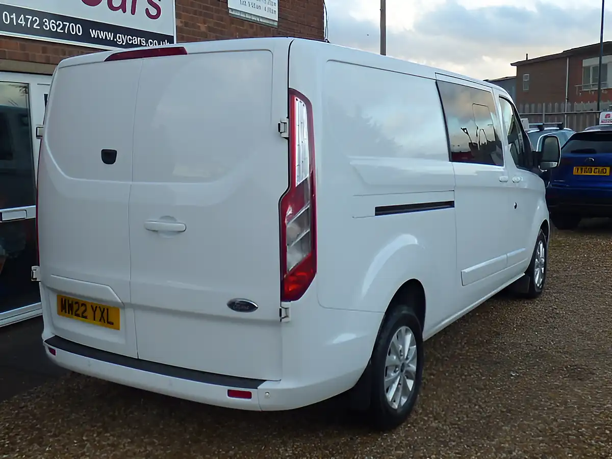 Used 2022 Ford Transit Custom Limited White - Interior and Exterior details 4