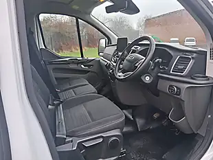 Used 2022 Ford Transit Custom Limited White - Interior and Exterior details 11