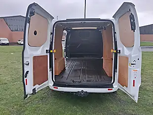 Used 2022 Ford Transit Custom Limited White - Interior and Exterior details 9