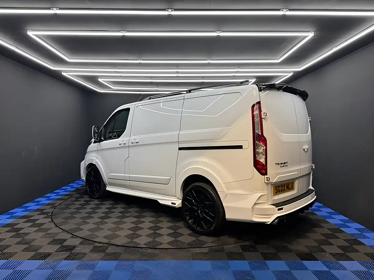 Used 2022 Ford Transit Custom Limited White - Interior and Exterior details 14