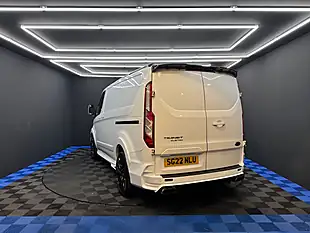 Used 2022 Ford Transit Custom Limited White - Interior and Exterior details 16