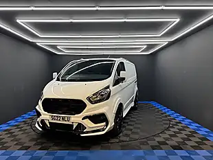 Used 2022 Ford Transit Custom Limited White - Interior and Exterior details 6