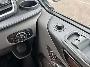 Used 2022 Ford Transit Custom Limited White - Interior and Exterior details 15
