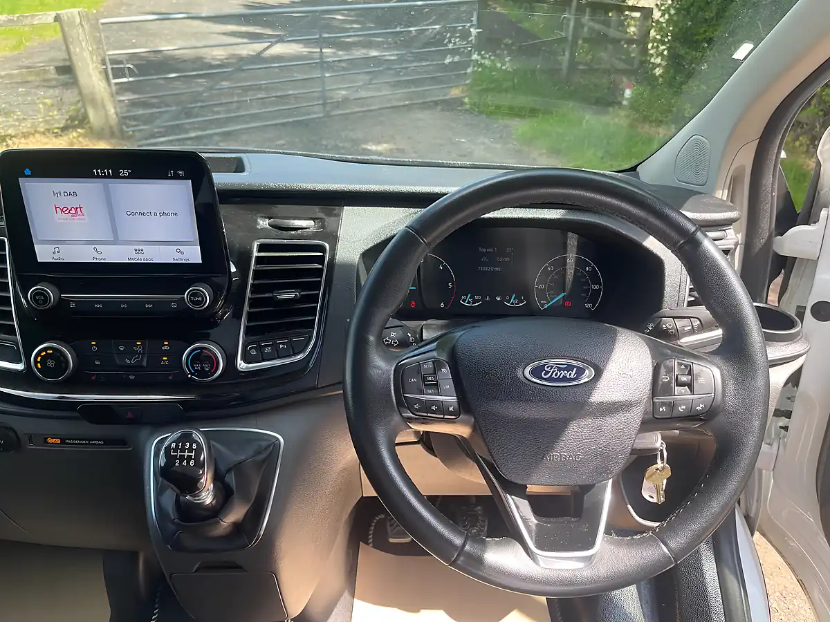 Used 2022 Ford Transit Custom Low Roof Limited White - Interior and Exterior details 12