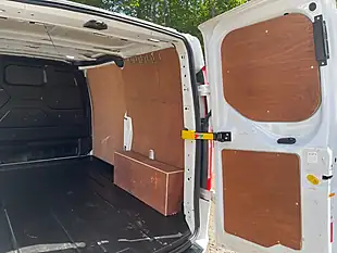 Used 2022 Ford Transit Custom Low Roof Limited White - Interior and Exterior details 16