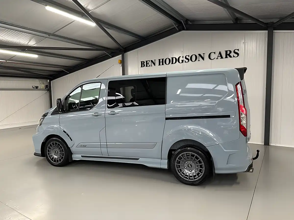 Used 2022 Ford Transit Custom Ms-Rt Crew Van Double Cab Grey - Interior and Exterior details 4