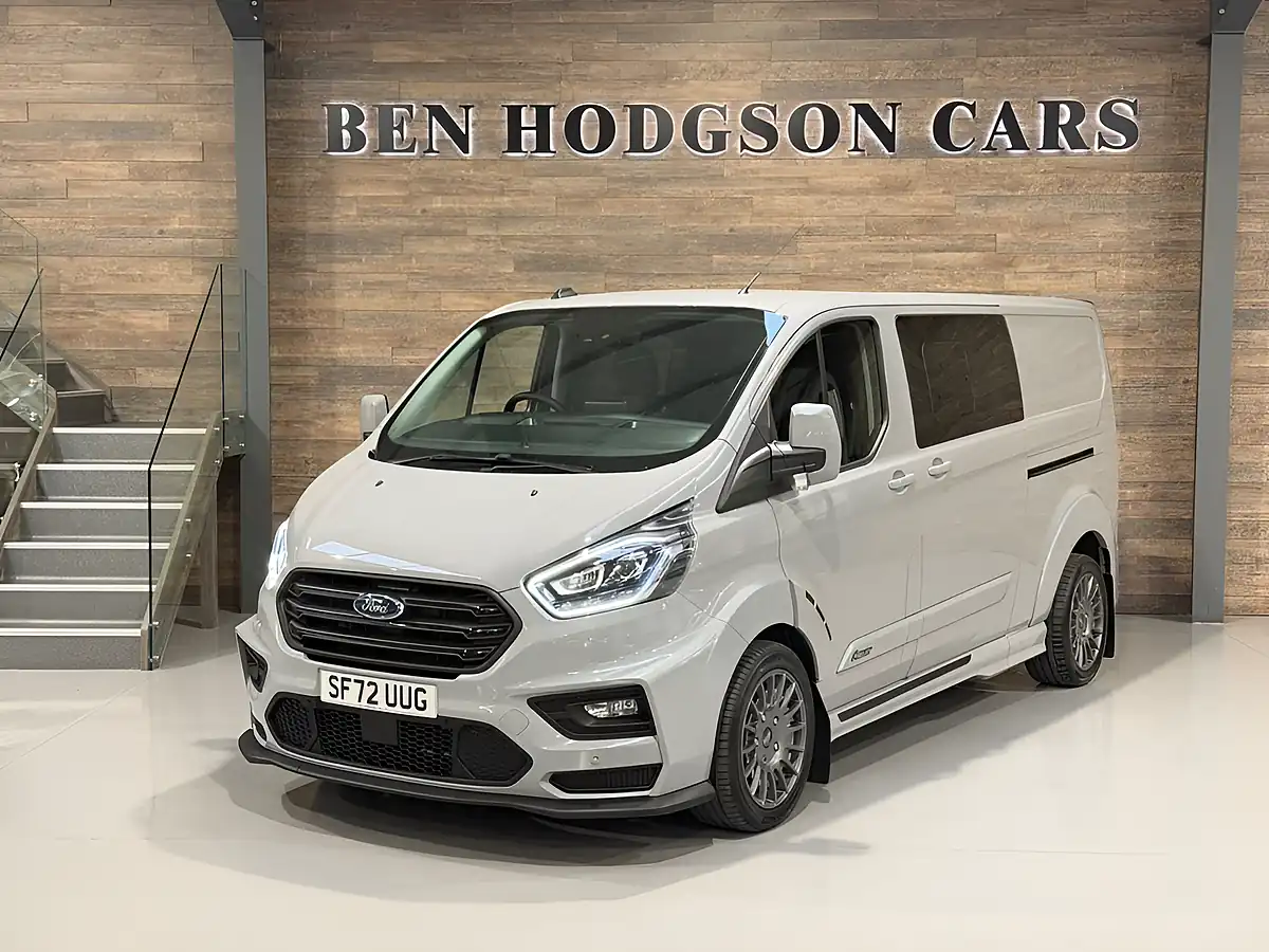 Used 2022 Ford Transit Custom Ms-Rt Crew Van Double Cab Grey - Front View