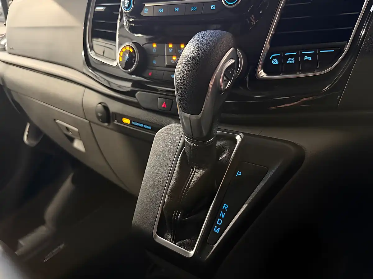 Used 2022 Ford Transit Custom Ms-Rt Crew Van Double Cab Grey - Interior and Exterior details 20