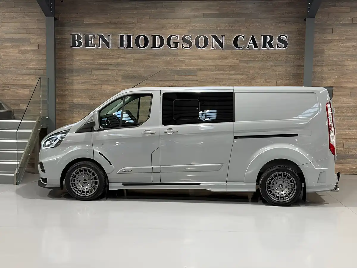 Used 2022 Ford Transit Custom Ms-Rt Crew Van Double Cab Grey - Interior and Exterior details 6