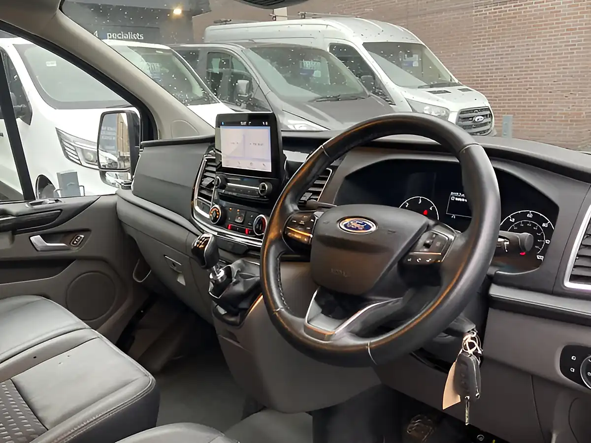 Used 2022 Ford Transit Custom Sport Black - Interior and Exterior details 14