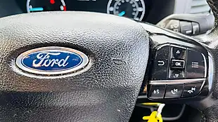 Used 2022 Ford Transit Custom Trail Black - Interior and Exterior details 8