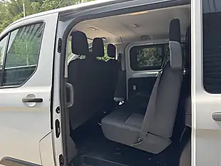Used 2022 Ford Transit Custom Trend Crew Van Double Cab White - Interior and Exterior details 6