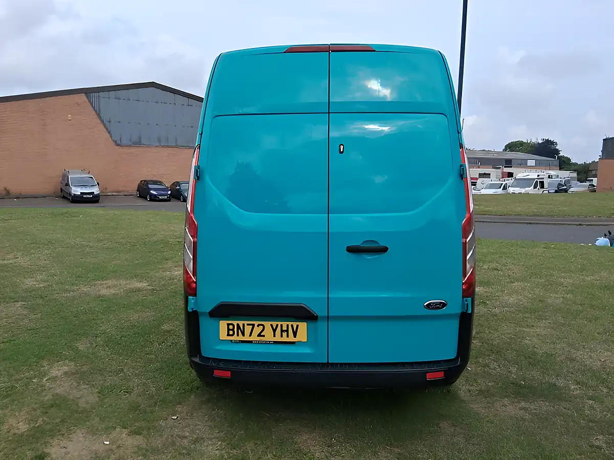 Used 2022 Ford Transit Custom Trend Green - Interior and Exterior details 4