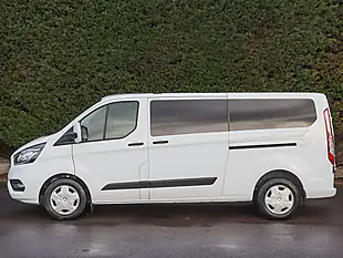 Used 2022 Ford Transit Custom Trend Kombi Frozen White - Interior and Exterior details 12
