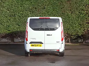 Used 2022 Ford Transit Custom Trend Kombi Frozen White - Interior and Exterior details 7
