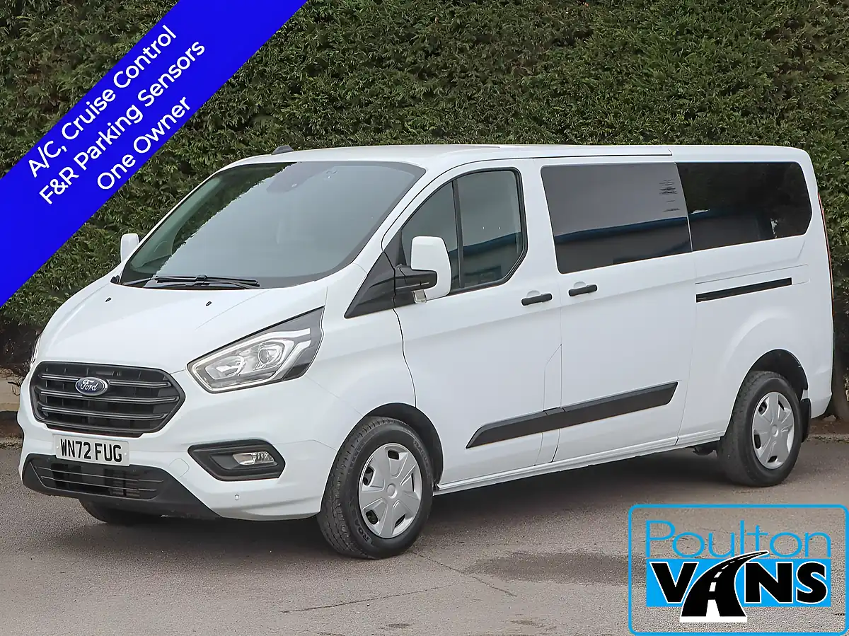Used 2022 Ford Transit Custom Trend Kombi Frozen White - Front View