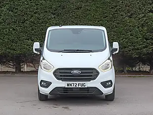 Used 2022 Ford Transit Custom Trend Kombi Frozen White - Interior and Exterior details 3