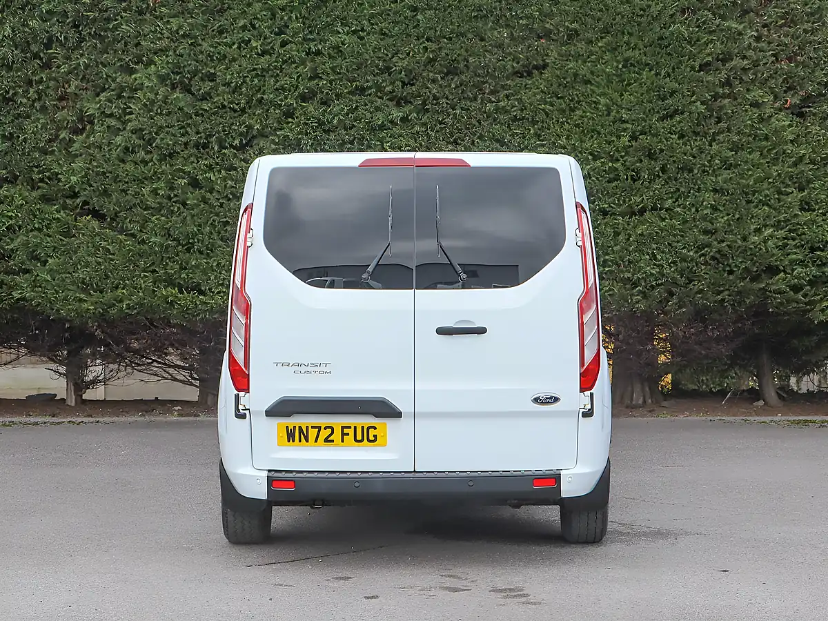 Used 2022 Ford Transit Custom Trend Kombi Frozen White - Interior and Exterior details 8