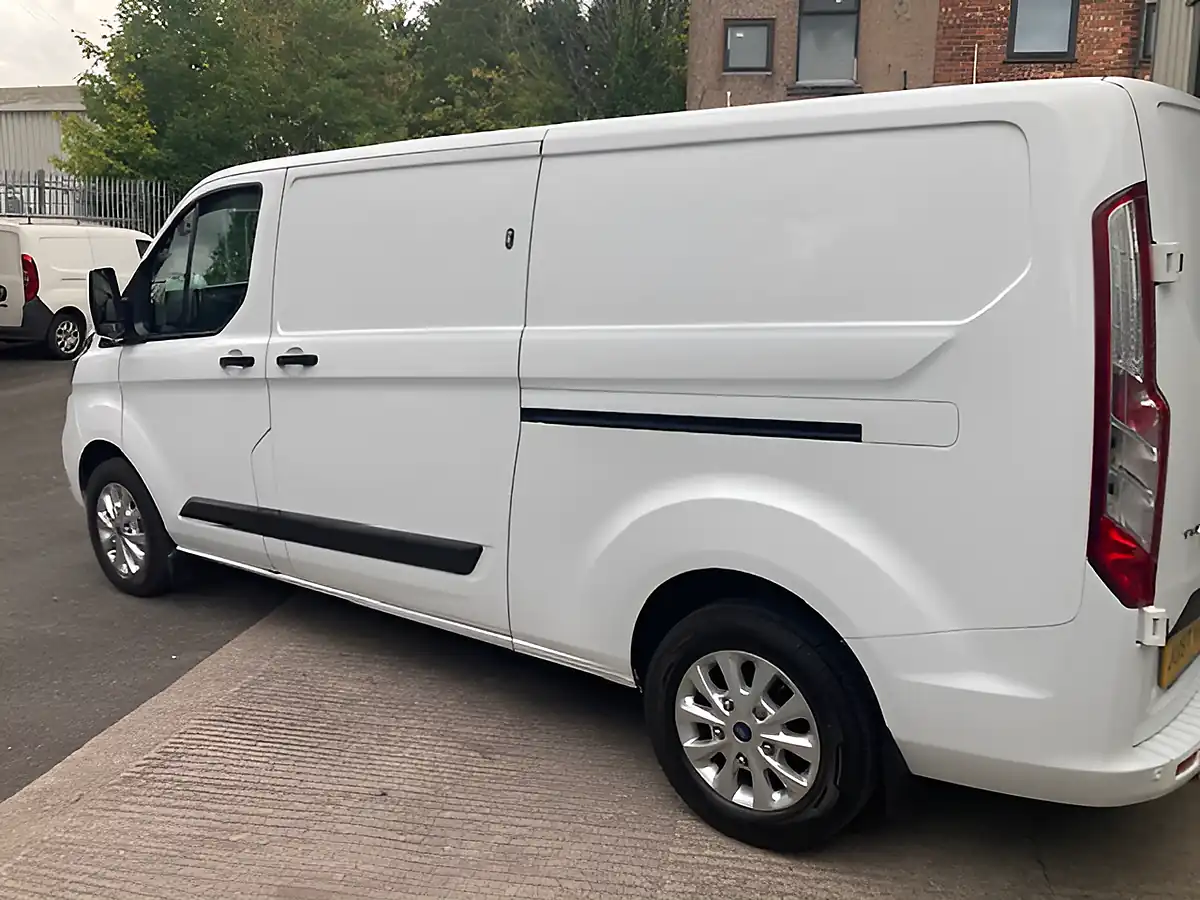 Used 2022 Ford Transit Custom Trend Long Wheel Base White - Interior and Exterior details 3