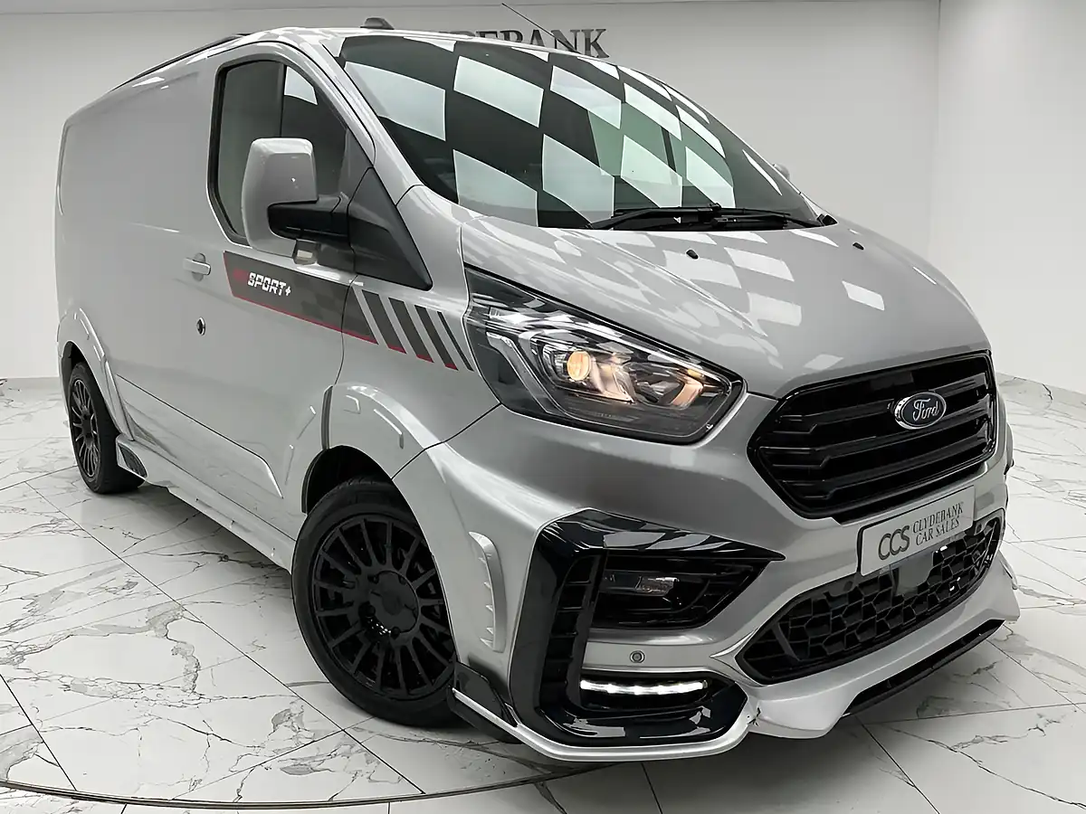 Used 2022 Ford Transit Custom Trend Moondust Silver - Front View