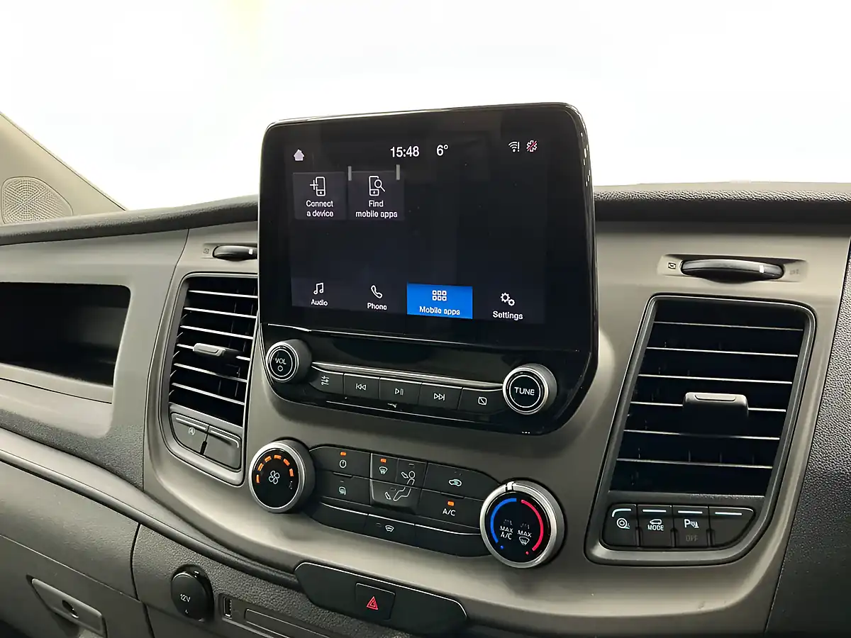 Used 2022 Ford Transit Custom Trend Moondust Silver - Interior and Exterior details 16