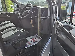 Used 2022 Ford Transit Custom Trend Silver - Interior and Exterior details 11