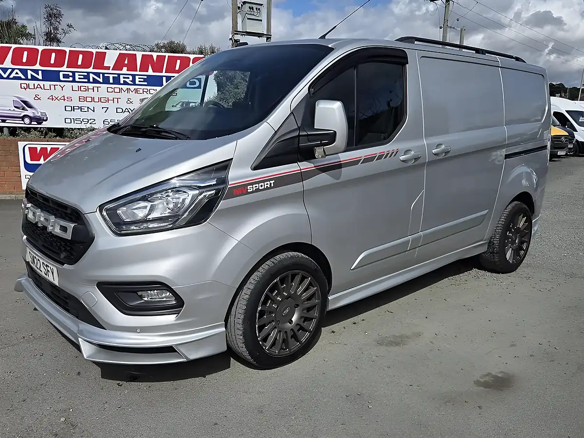 Used 2022 Ford Transit Custom Trend Silver - Interior and Exterior details 5