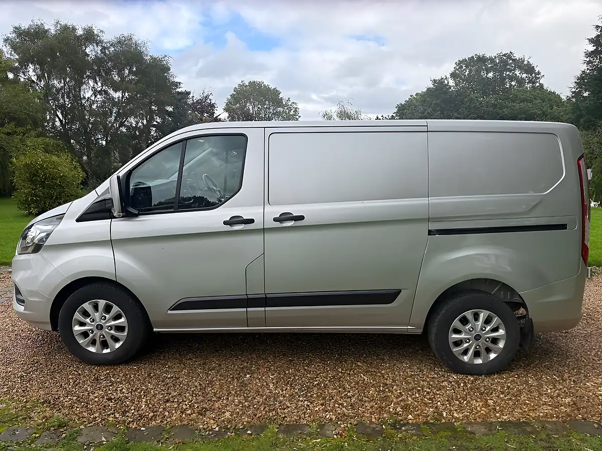 Used 2022 Ford Transit Custom Trend Silver - Interior and Exterior details 2
