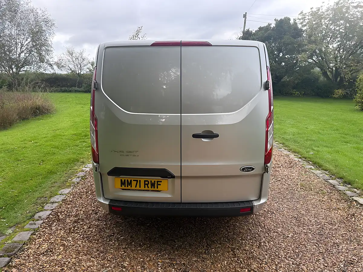 Used 2022 Ford Transit Custom Trend Silver - Interior and Exterior details 4