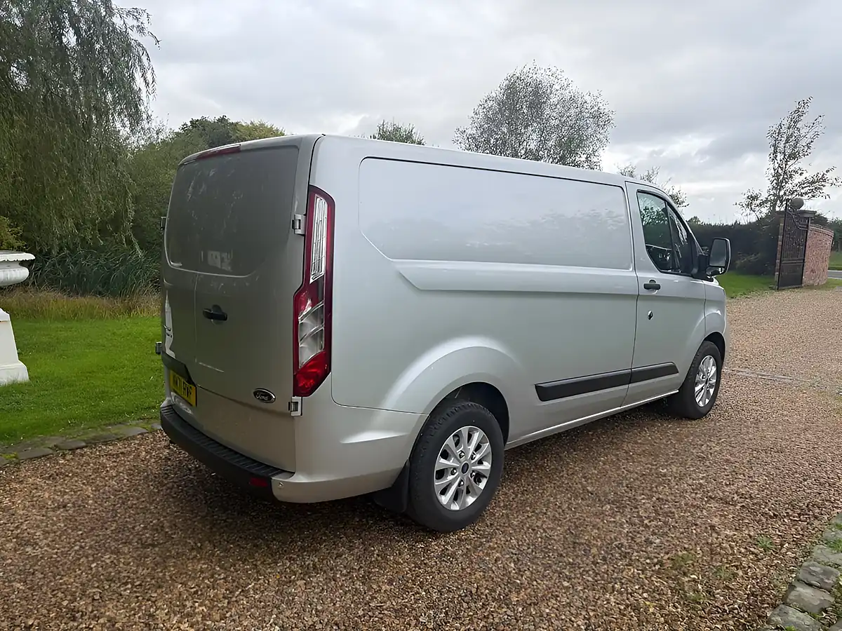 Used 2022 Ford Transit Custom Trend Silver - Interior and Exterior details 5