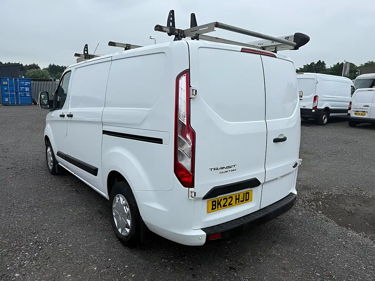 Used 2022 Ford Transit Custom Trend White - Interior and Exterior details 5