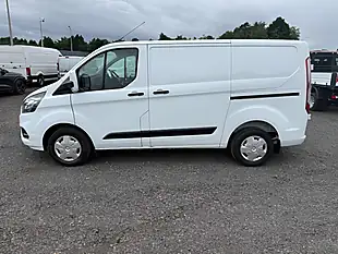 Used 2022 Ford Transit Custom Trend White - Interior and Exterior details 4