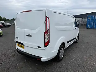 Used 2022 Ford Transit Custom Trend White - Interior and Exterior details 7