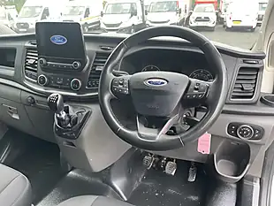 Used 2022 Ford Transit Custom Trend White - Interior and Exterior details 7