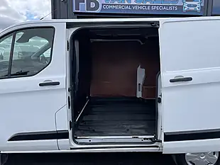 Used 2022 Ford Transit Custom Trend White - Interior and Exterior details 11