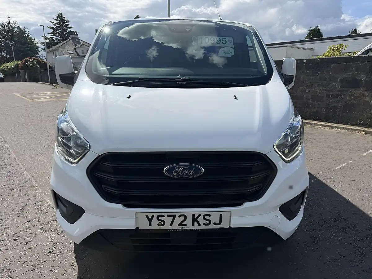 Used 2022 Ford Transit Custom Trend White - Interior and Exterior details 2