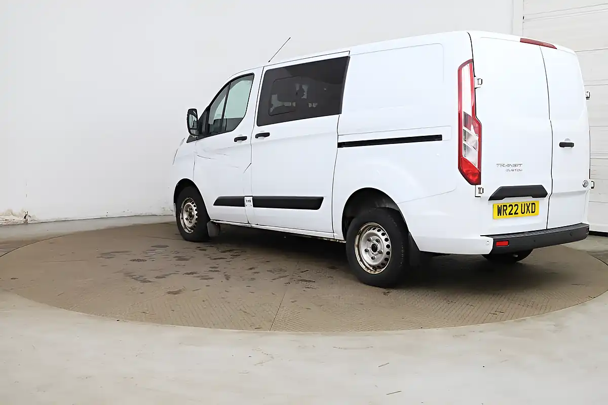 Used 2022 Ford Transit Custom Trend White - Interior and Exterior details 5