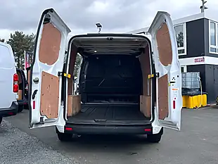 Used 2022 Ford Transit Custom Trend White - Interior and Exterior details 4