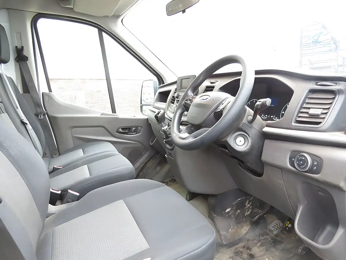 Used 2022 Ford Transit Leader Chassis Cab White - Interior and Exterior details 3