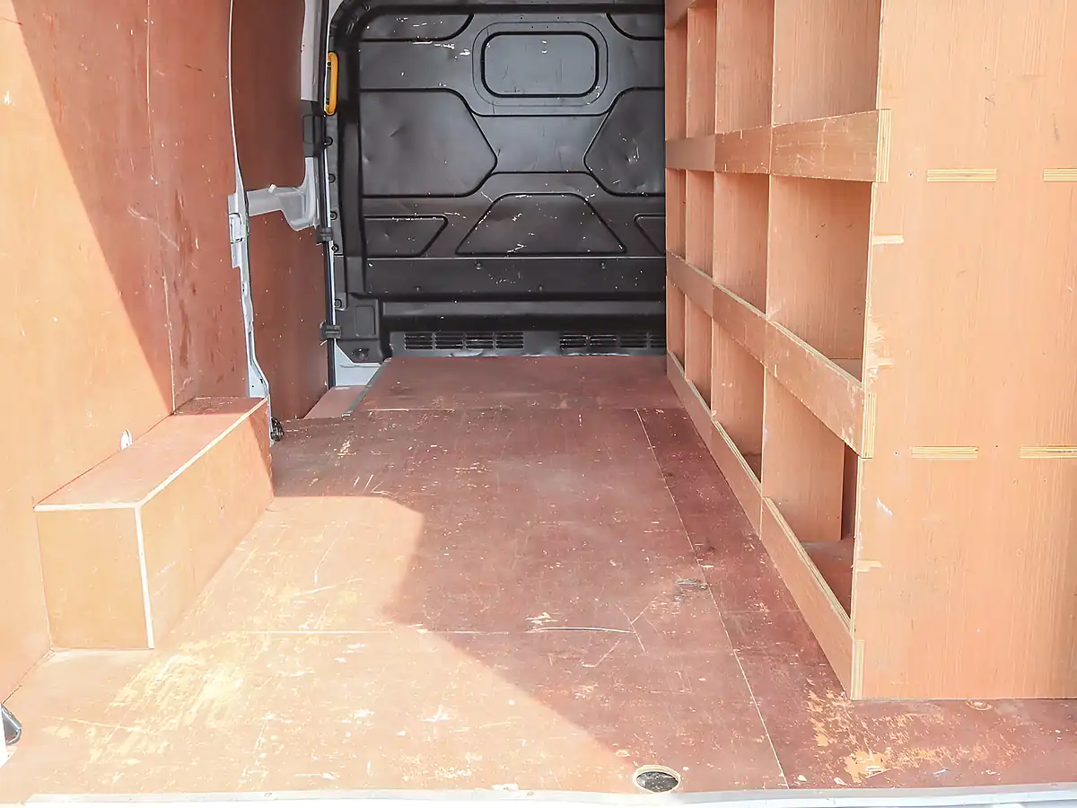 Used 2022 Ford Transit Leader Frozen White - Interior and Exterior details 11