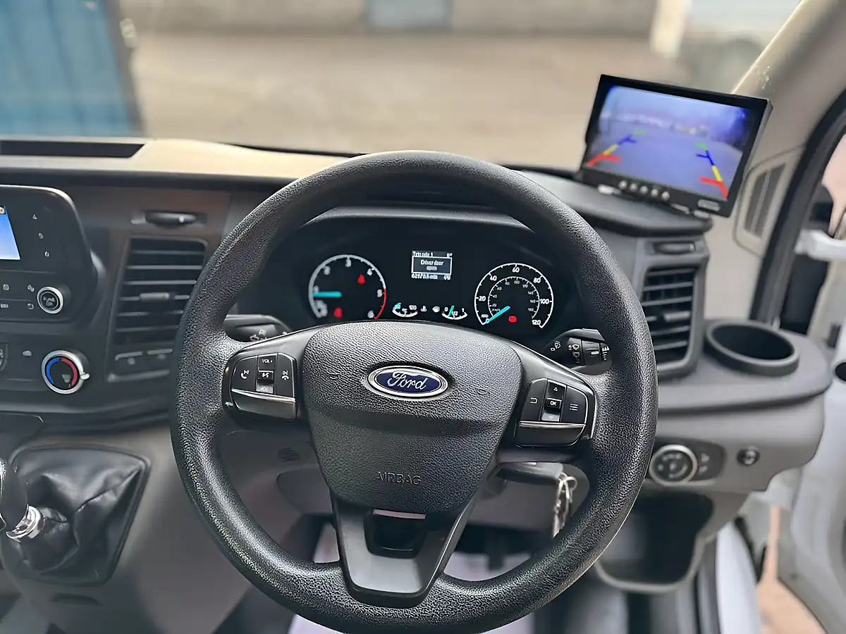 Used 2022 Ford Transit Leader Frozen White - Interior and Exterior details 11