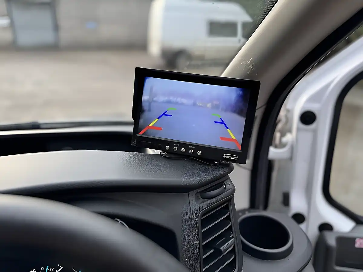 Used 2022 Ford Transit Leader Frozen White - Interior and Exterior details 14