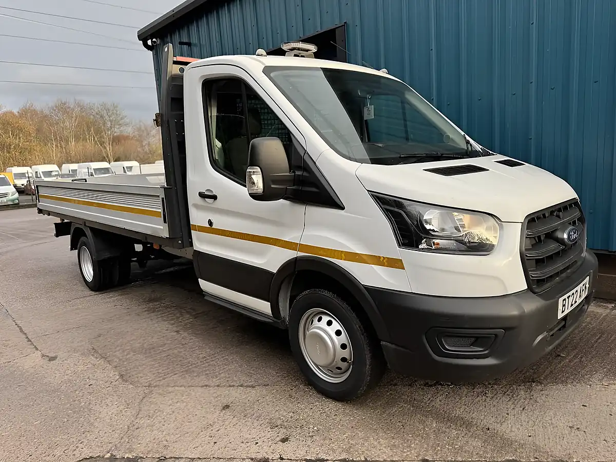 Used 2022 Ford Transit Leader Frozen White - Interior and Exterior details 4