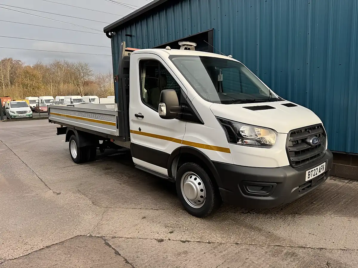 Used 2022 Ford Transit Leader Frozen White - Interior and Exterior details 5