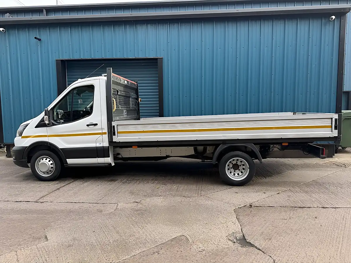 Used 2022 Ford Transit Leader Frozen White - Interior and Exterior details 9