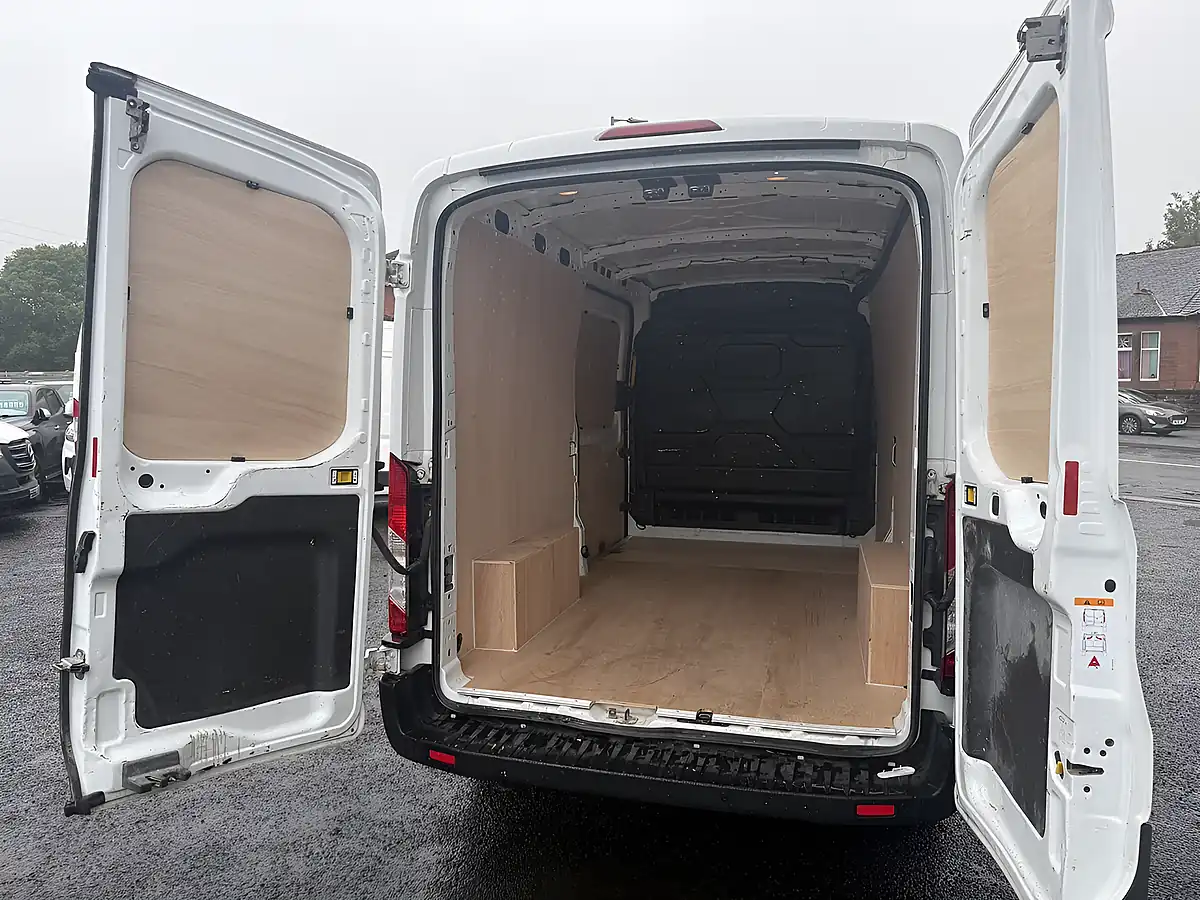 Used 2022 Ford Transit Leader Frozen White - Interior and Exterior details 8