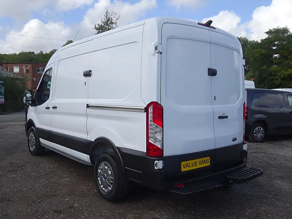 Used 2022 Ford Transit Leader L2 H2 (mwb) 350 White - Interior and Exterior details 14