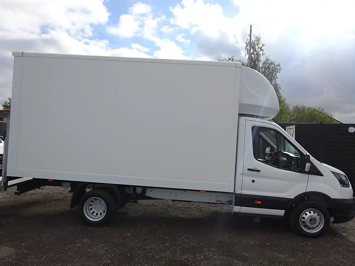 Used 2022 Ford Transit Leader Luton L4 (lwb) White - Interior and Exterior details 11
