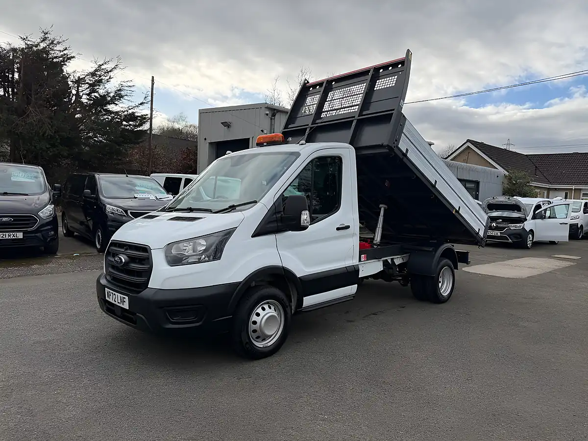 Used 2022 Ford Transit Leader Tipper White - Interior and Exterior details 12