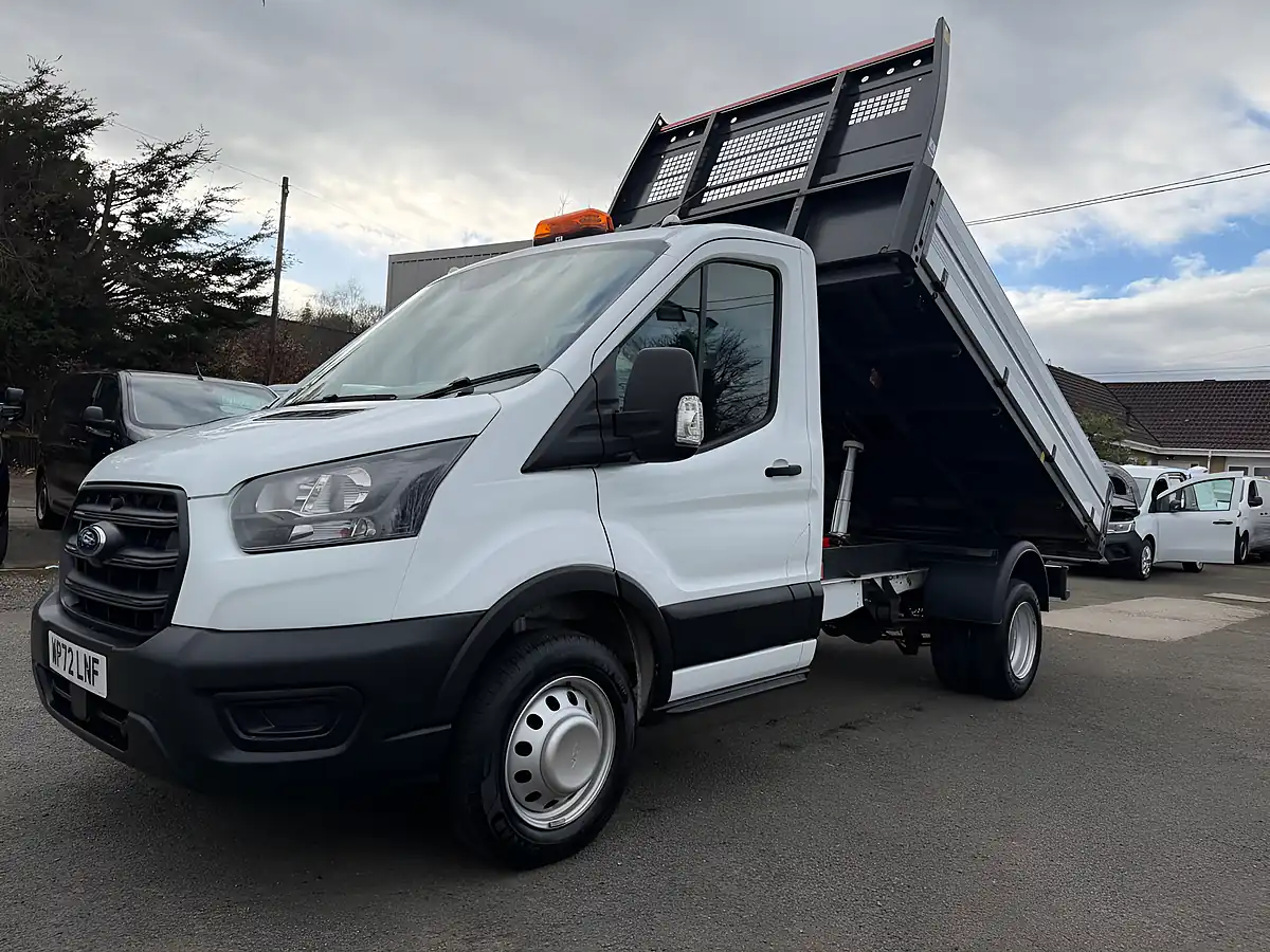 Used 2022 Ford Transit Leader Tipper White - Interior and Exterior details 14